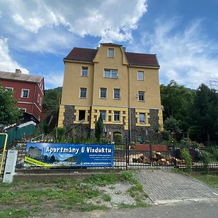 Apartmány U Viaduktu 46 Ústí nad Labem Kültér fotó